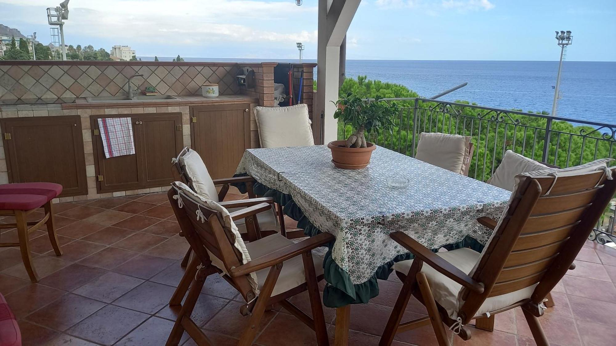 Bed and Breakfast Le Spiagge Letojanni Exterior foto